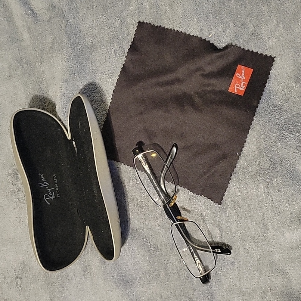 Ray Ban